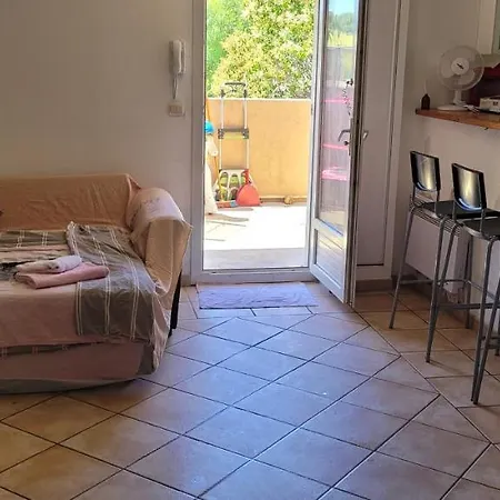 Apparemment Vue *